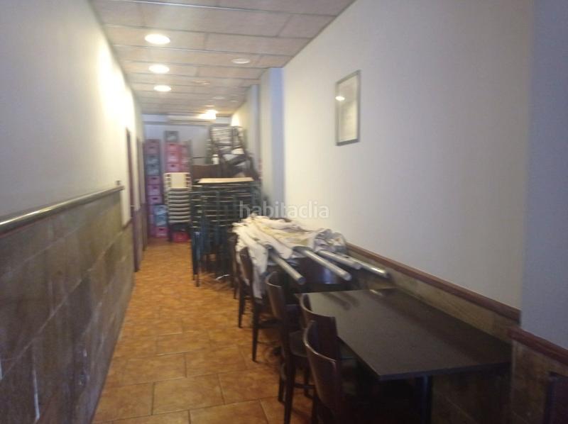 Foto ec98a1b7-1836-41b3-9ca8-967c92b39f51. Trapasso locale commerciale con riscaldamento in Can Rull Sabadell