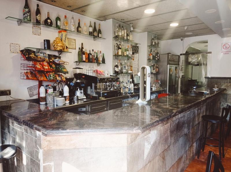 Foto f1fa4173-0b83-4e49-8c9d-064beb64d16f. Trapasso locale commerciale con riscaldamento in Can Rull Sabadell