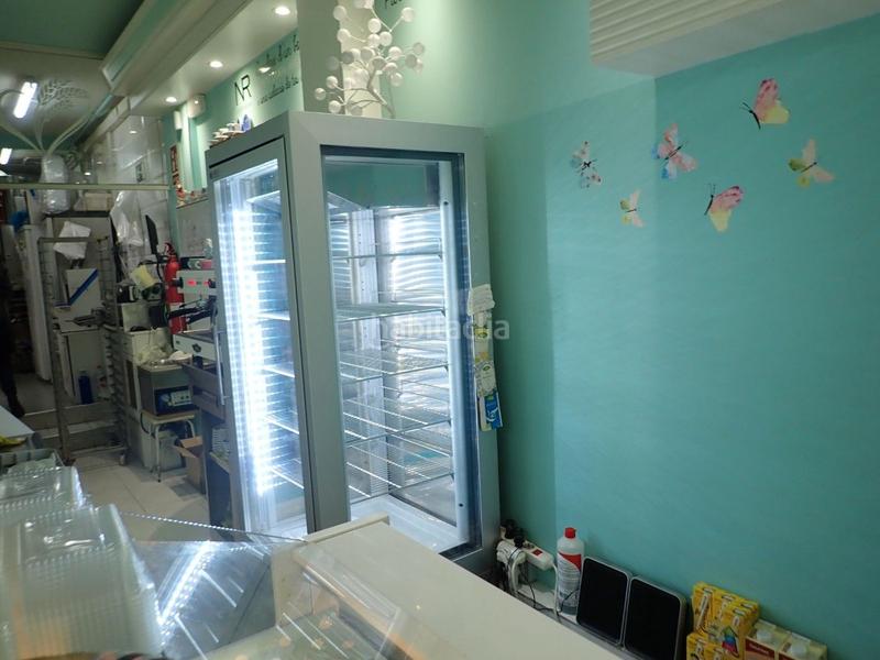 Foto b09a88a8-5055-485c-a2d4-9c8d927e797e. Pas-de-porte local commercial avec chauffage dans Barri del Centre Terrassa