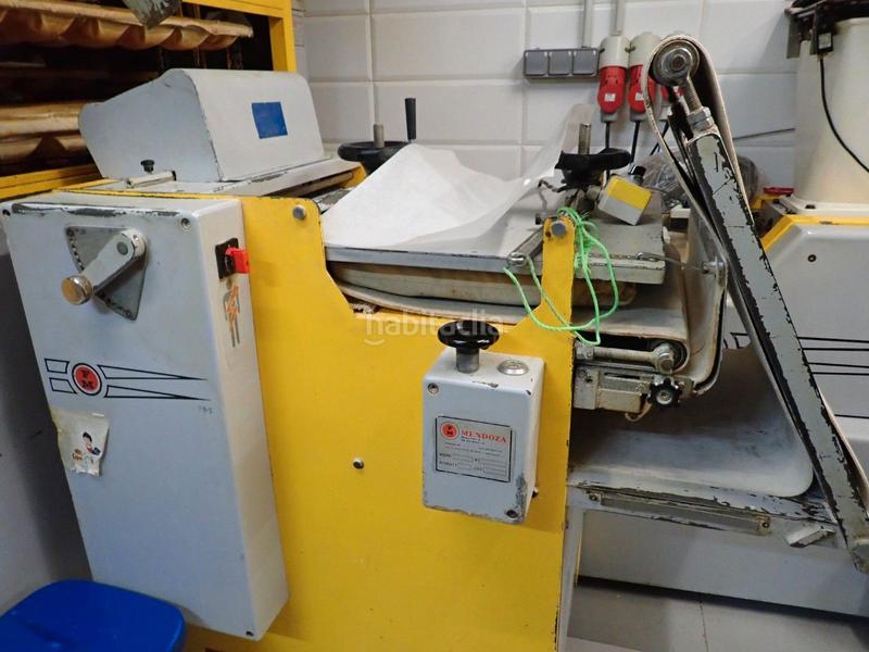 Foto cb97ce2b-381d-4091-86f7-9744b26ee029. Transfer business premise with heating in Barri del Centre Terrassa