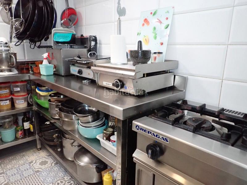 Foto 0384eb77-a3a3-494d-90a0-6933094999d9. Traspaso local comercial traspaso cafetería restaurant en Terrassa