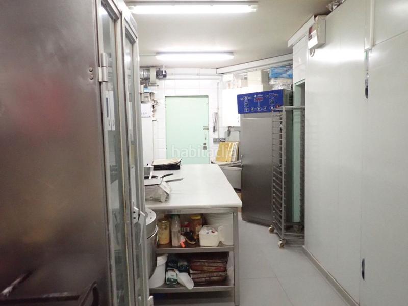 Foto 28b35e58-be9c-425e-b181-5f8b14d049a6. Trapasso locale commerciale con riscaldamento in Barri del Centre Terrassa