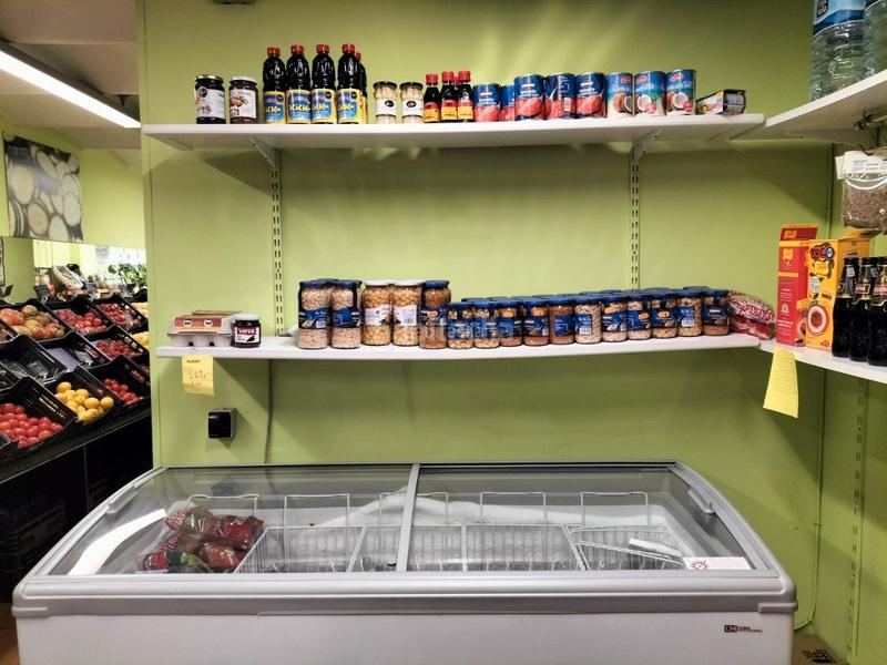 Foto bac8cbc0-cf53-482c-9a25-aaa303c1d4fe. Transfer business premise with heating in Vila de Gràcia Barcelona