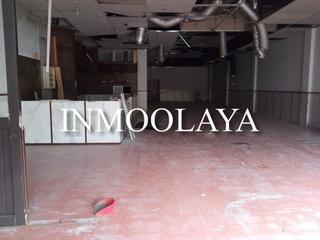Bâtiment à usage industriel à Ca n´Alzamora. Venta de nave en rubí