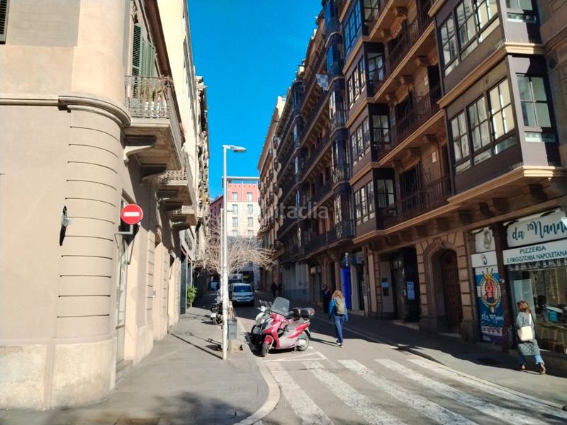 Foto 3e51f8d3-2b6b-480d-b5ec-37eb28169f31. Business premise with heating in Raval Barcelona