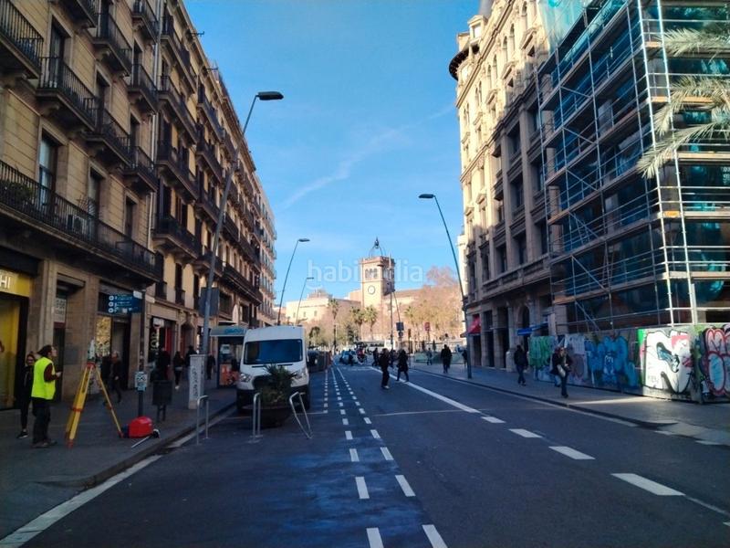 Foto 801e61d8-2a9e-4566-820c-73166bbbb49d. Business premise with heating in Raval Barcelona