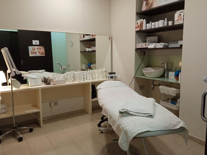 Foto f8fd29b0-c2c2-48f7-a2d3-22fb2529c498. Traspàs local comercial amb calefacció a Mas Duran Sant Quirze del Vallès