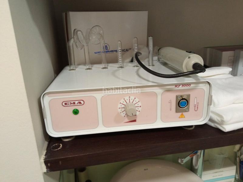 Foto b4b0a52f-7ddf-443a-9780-3663bf7b1200. Traspaso local comercial traspaso de centro estético en sant quirze del valles en Sant Quirze del Vallès