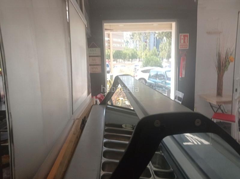 Foto ca144600-cf10-46f0-a852-690c7e8d9182. Pas-de-porte local commercial avec chauffage dans Canaletes - Turonet Cerdanyola del Vallès