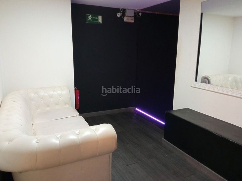 Foto 0ccbdd77-a580-439d-b8ed-50ad7dfa821f. Traspaso local comercial traspaso bar restaurante sabadel en Sabadell