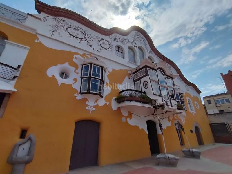 Foto b166cdc7-8b18-4f51-9d61-6e468076e635. Traspàs local comercial amb calefacció a El Pedró Cornellà de Llobregat