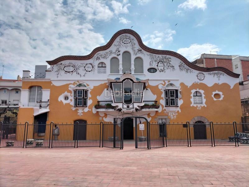 Foto 4596de75-a87f-4f20-9ca0-a24e08207dcf. Trapasso locale commerciale con riscaldamento in El Pedró Cornellà de Llobregat