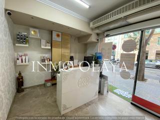 Umzug Geschäftsraum in Barri de les Corts. Traspaso peluquería centro de estética en les corts, barcelona