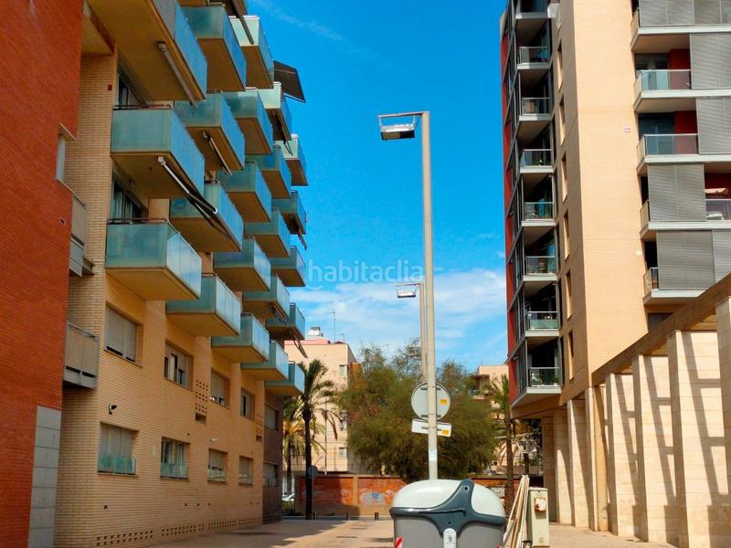 Foto 30cf8766-c7d4-4aea-9c5b-aaac0702b3fd. Umzug geschäftsraum mit heizung in Can Mariner Santa Coloma de Gramenet