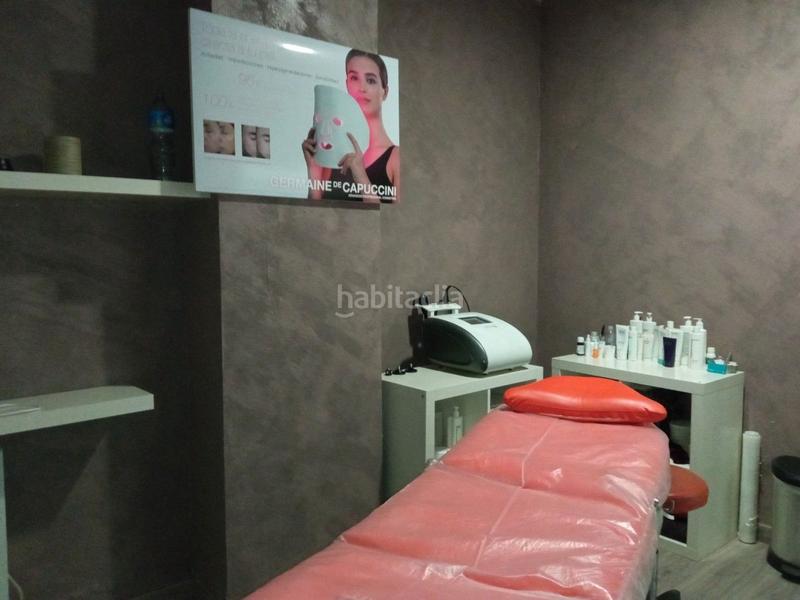 Foto c1e46afe-44d7-43bc-bc5d-f56f0082fbba. Pas-de-porte local commercial avec chauffage dans Torrent d'en Pere Parres Terrassa