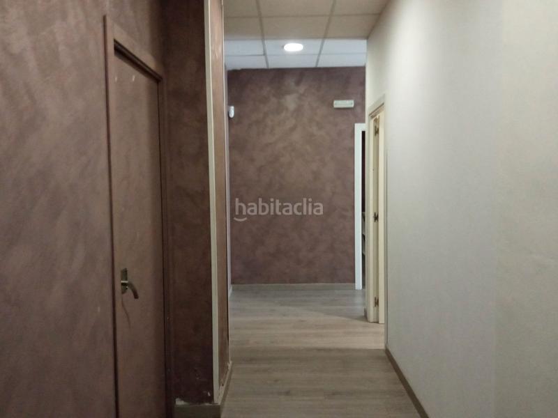 Foto d4ff0c2b-0a7f-42e8-8aeb-f9d094352d6f. Transfer business premise with heating in Torrent d'en Pere Parres Terrassa