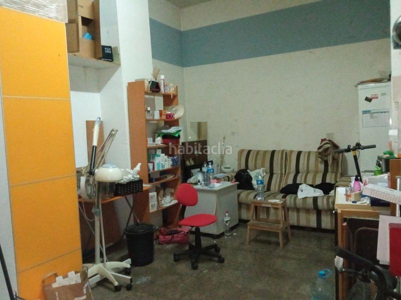 Foto 4a38b9da-8d5c-4cf6-b0a0-ec820cc84f7c. Traspàs local comercial amb calefacció a Torrent d'en Pere Parres Terrassa