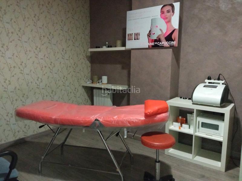 Foto 1bd78e2d-54b5-465e-b23c-45af4bd387ea. Traspaso local comercial traspaso de centro estético en Terrassa
