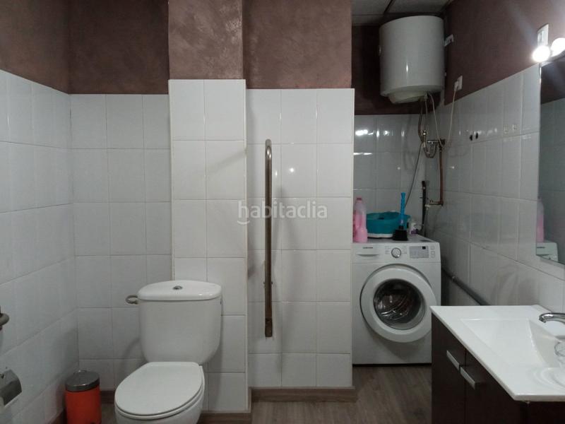 Foto 5afa1dd6-c338-40b5-b66d-229ab889efab. Traspaso local comercial traspaso de centro estético en Terrassa