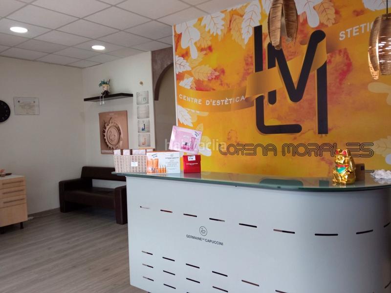 Foto dfad66c9-f2ff-4987-a045-74da7539c264. Traspaso local comercial traspaso de centro estético en Terrassa