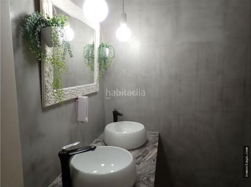 Foto f5f809be-2f45-4174-8068-7248b02adcfc. Traspàs local comercial amb calefacció a Centre Castelldefels