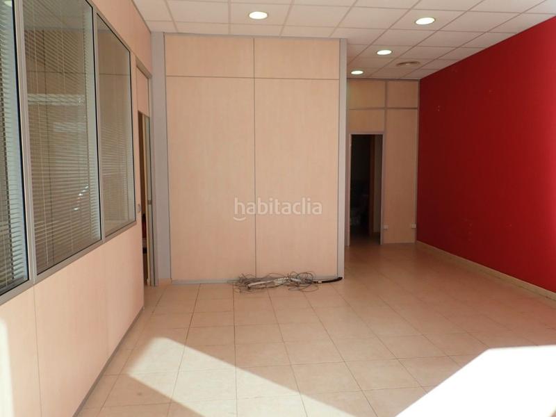 Foto cd1dd61c-f6b6-4626-b523-661151ba3c97. Affitto ufficio con riscaldamento in Passeig Maragall Gavà