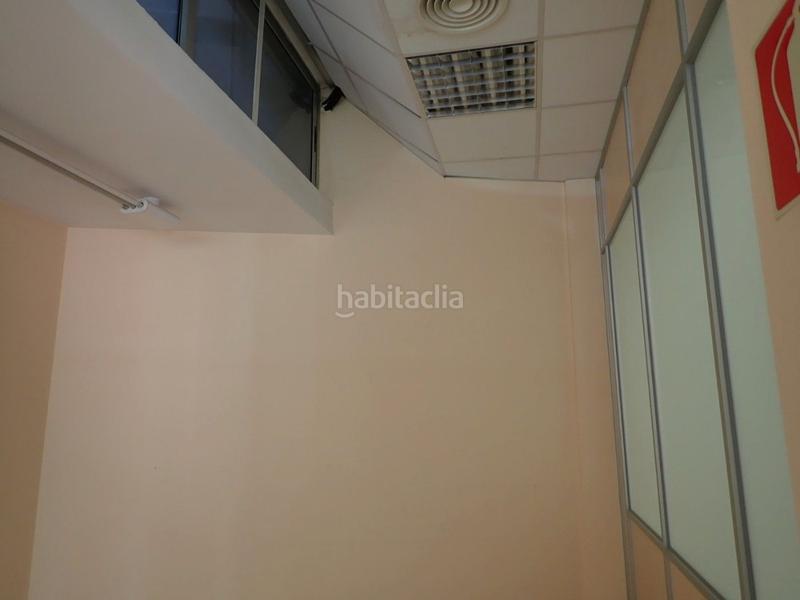 Foto 49a66d47-be12-4972-9285-389b422ea2c8. Lloguer oficina amb calefacció a Passeig Maragall Gavà