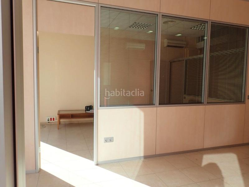 Foto efdcdc27-3ce5-42bd-9440-2ddbcb1abddd. Lloguer oficina amb calefacció a Passeig Maragall Gavà