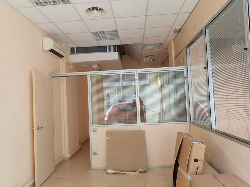 Foto 8b7bbfd0-a4b9-474a-a256-96981a6f7151. Location bureau avec chauffage dans Passeig Maragall Gavà