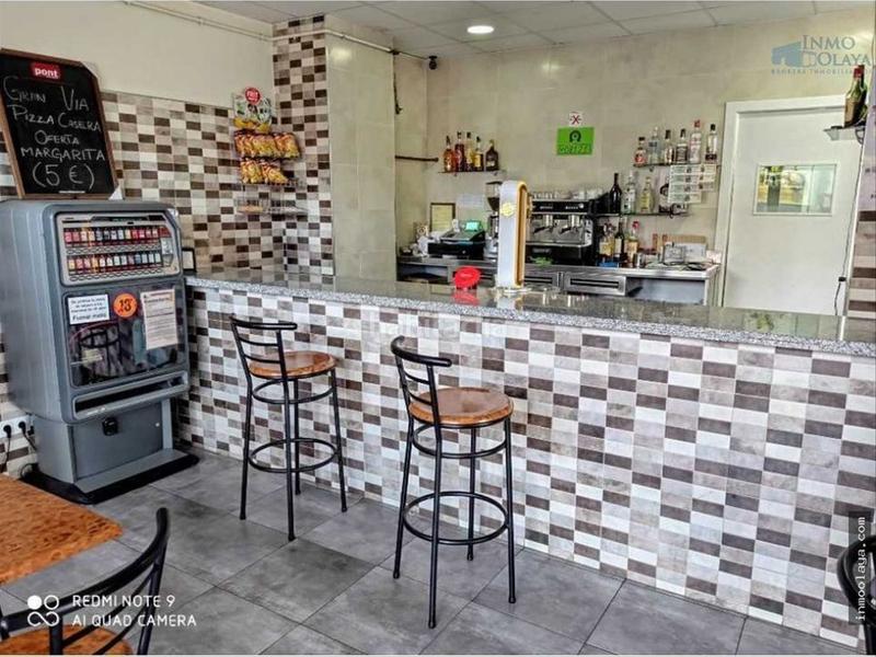 Foto 2d009e3a-75d3-4e61-b25b-06f0634a33e1. Traspaso local comercial bar con salida de humos en Sabadell