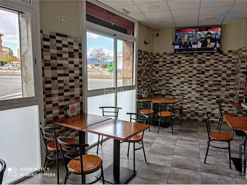 Foto 3c225a01-cb72-4fb5-bd51-2917d49b60ee. Traspaso local comercial bar con salida de humos en Sabadell