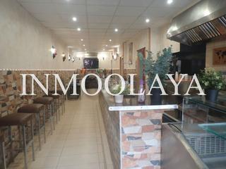 Local commercial à Sagnier-Plaça de Catalunya. Venta en rentabilidad de bar res