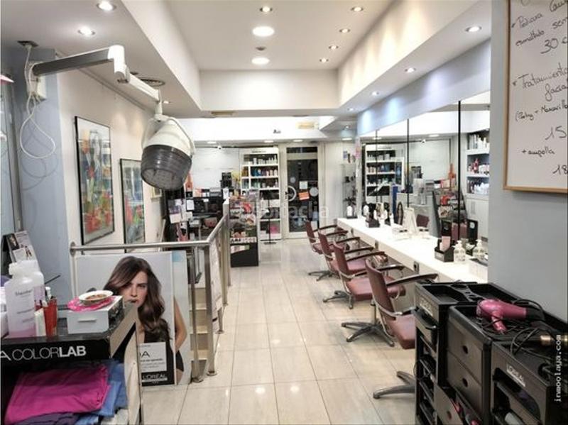 Foto 6ba954ae-2454-45ca-8dda-e691aebbbe48. Traspaso local comercial traspaso peluquería en Dreta de l´Eixample Barcelona