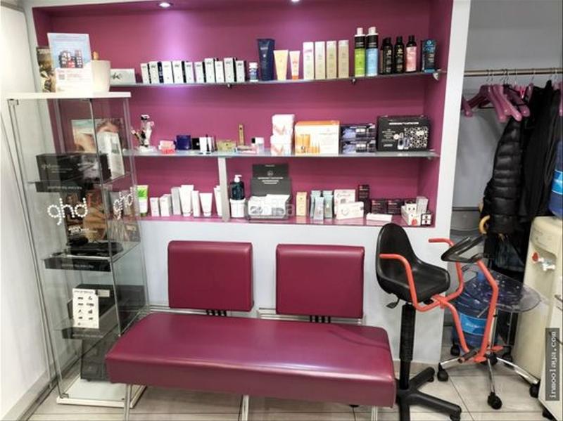 Foto a926db1f-6137-4f1d-bc52-ca39046e6699. Traspaso local comercial traspaso peluquería en Dreta de l´Eixample Barcelona
