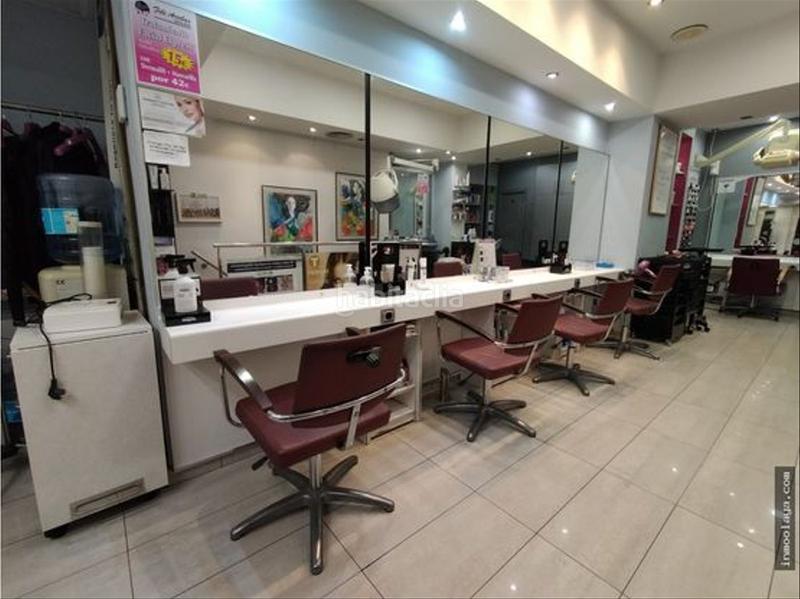 Foto b483d087-bb9b-4555-b2ef-04e1a4fa97c4. Traspaso local comercial traspaso peluquería en Dreta de l´Eixample Barcelona