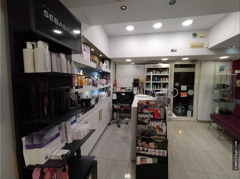 Foto ee515853-de1f-41e5-a29f-30b2fd1a354c. Traspaso local comercial traspaso peluquería en Dreta de l´Eixample Barcelona