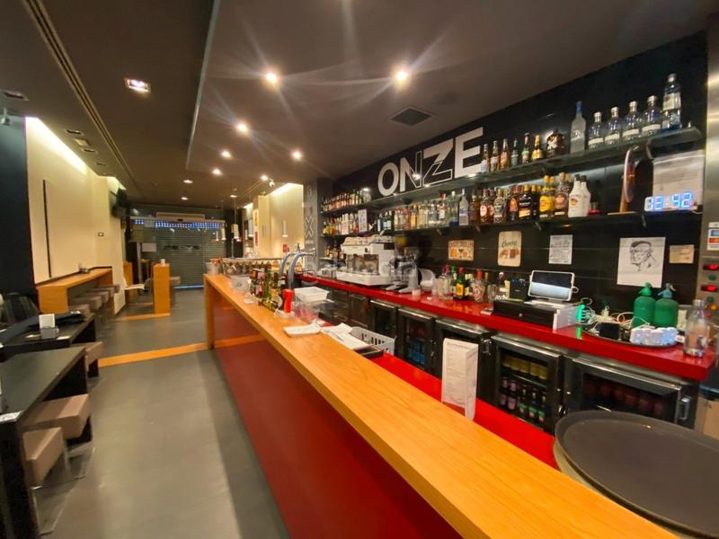 Foto 1f91c4a4-82dd-48b2-a679-6694b1481020. Traspaso local comercial traspaso bar de tapas, copas en Barcelona