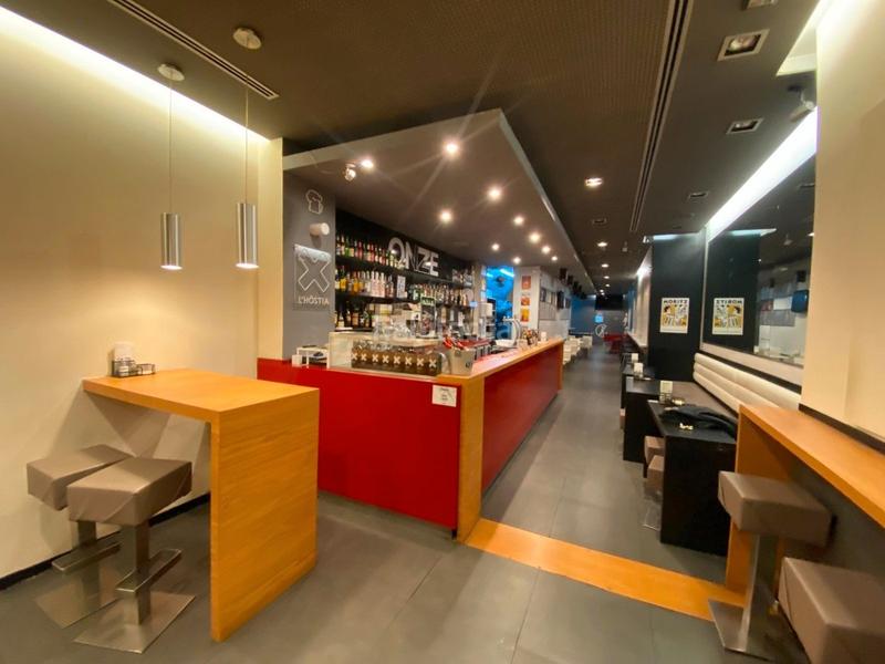 Foto 24d8452d-71d9-4a32-a83f-93962d7fb0b2. Traspaso local comercial traspaso bar de tapas, copas en Barcelona