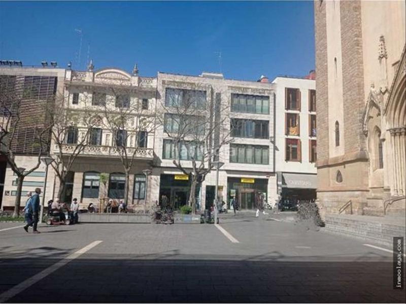 Foto 267a3bf3-d144-477b-9855-5185bb542549. Trapasso locale commerciale con riscaldamento in Centre Sabadell