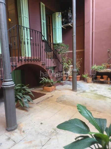 Foto 7f186c61-8b20-4ffd-beac-57176e0dbd9d. Transfer business premise with heating in Vila de Gràcia Barcelona