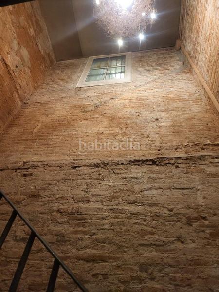 Foto 6e5621c3-c035-4906-8db4-17e7f8d1c1a8. Traspàs local comercial amb calefacció a Vila de Gràcia Barcelona