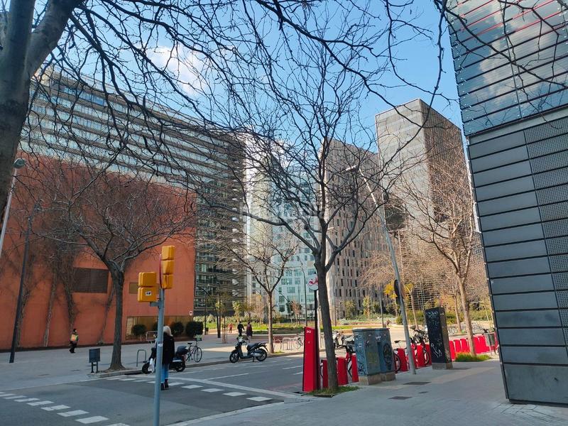 Foto 43977a8c-3610-49d0-842e-ae7f1b31bc00. Pas-de-porte local commercial avec chauffage dans La Vila Olímpica del Poblenou Barcelona