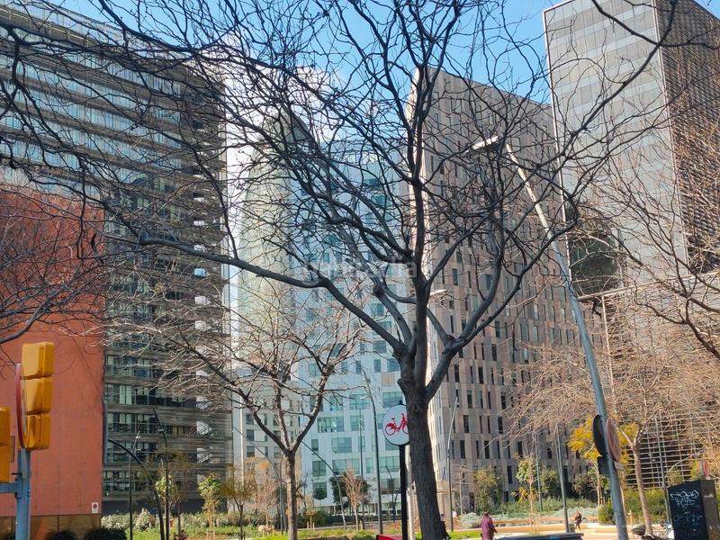 Foto 3f2b6e78-a004-4909-90b5-1bbca28b9723. Traspaso local comercial traspaso cocina industrial en Barcelona