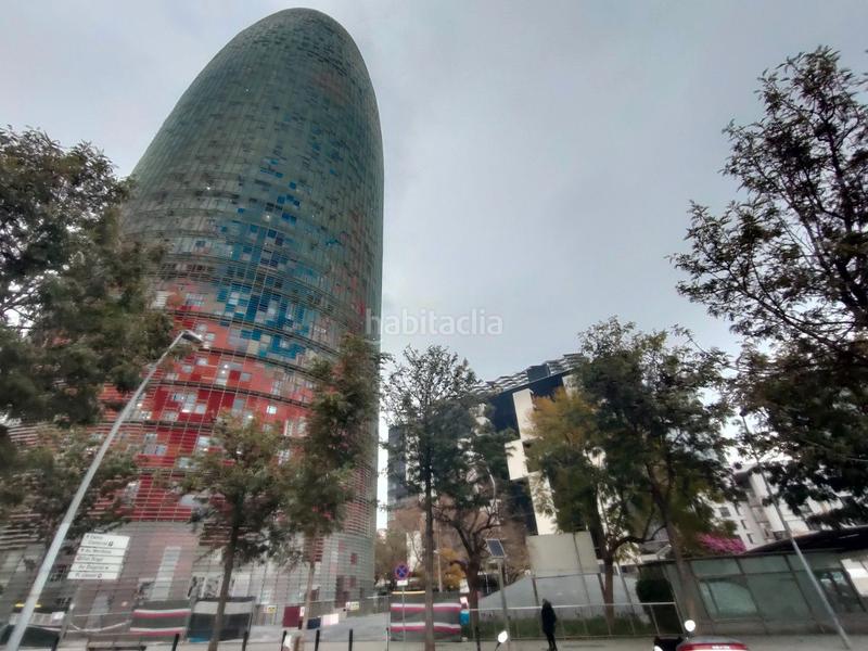 Foto 87a14fbd-81e2-498b-8494-fbc65b88be08. Trapasso locale commerciale con riscaldamento in La Vila Olímpica del Poblenou Barcelona