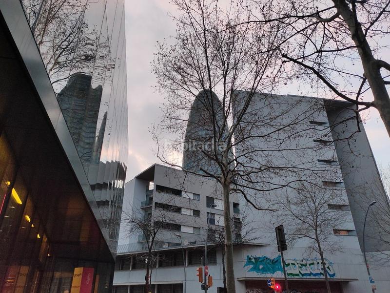 Foto c295f882-45da-4df1-a580-8d672ea7b080. Trapasso locale commerciale con riscaldamento in La Vila Olímpica del Poblenou Barcelona