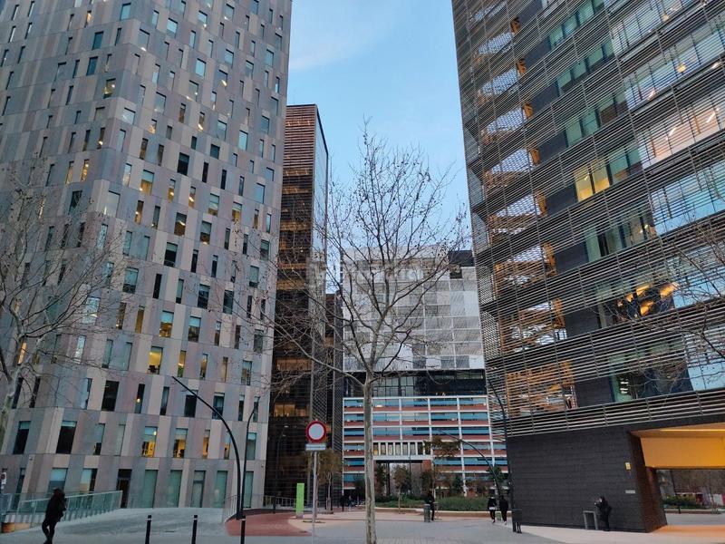 Foto e0c1feb1-0a1d-4e59-8c7a-4a8e3b95ff6d. Trapasso locale commerciale con riscaldamento in La Vila Olímpica del Poblenou Barcelona