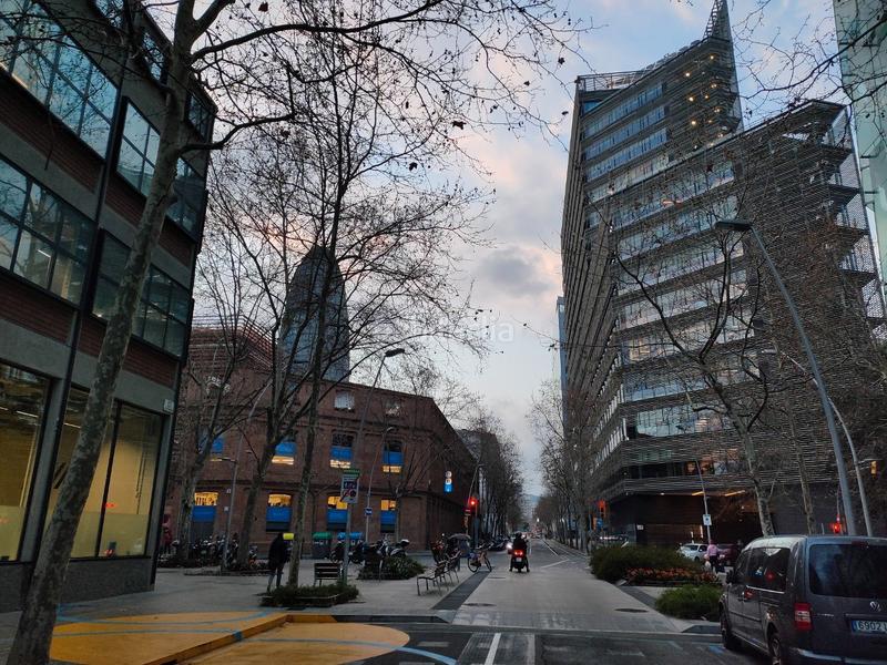 Foto 3cc4c393-944e-419d-adfa-5e4998aa7b4c. Umzug geschäftsraum mit heizung in La Vila Olímpica del Poblenou Barcelona