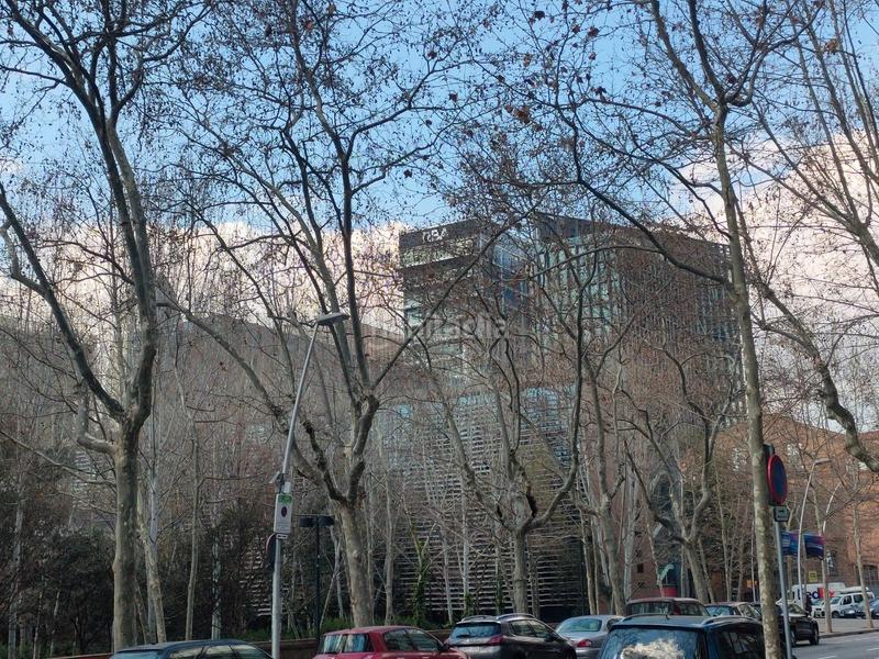 Foto 9453d5d8-8f29-43a3-a91b-0ff23bba5b20. Umzug geschäftsraum mit heizung in La Vila Olímpica del Poblenou Barcelona