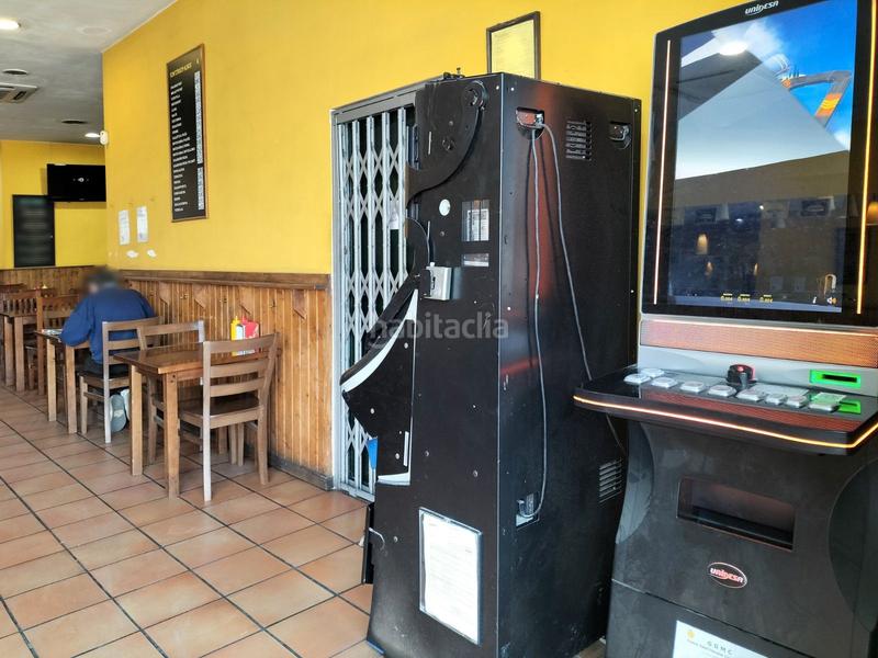 Foto 23900cec-e6d1-4a7d-8edc-3d4e22e26897. Pas-de-porte local commercial avec chauffage dans Centre Sant Boi de Llobregat