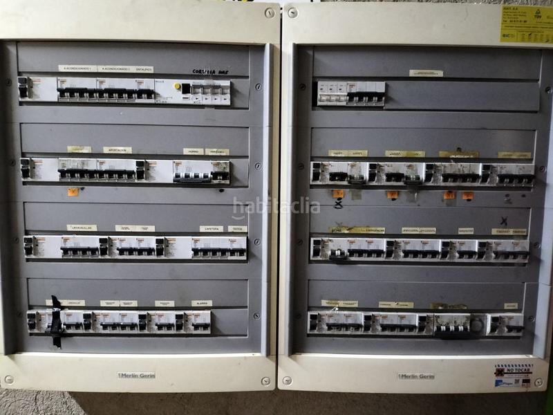 Foto 3f39cb82-7ddf-4d1b-bf8d-1b8889c4c009. Pas-de-porte local commercial avec chauffage dans Centre Sant Boi de Llobregat